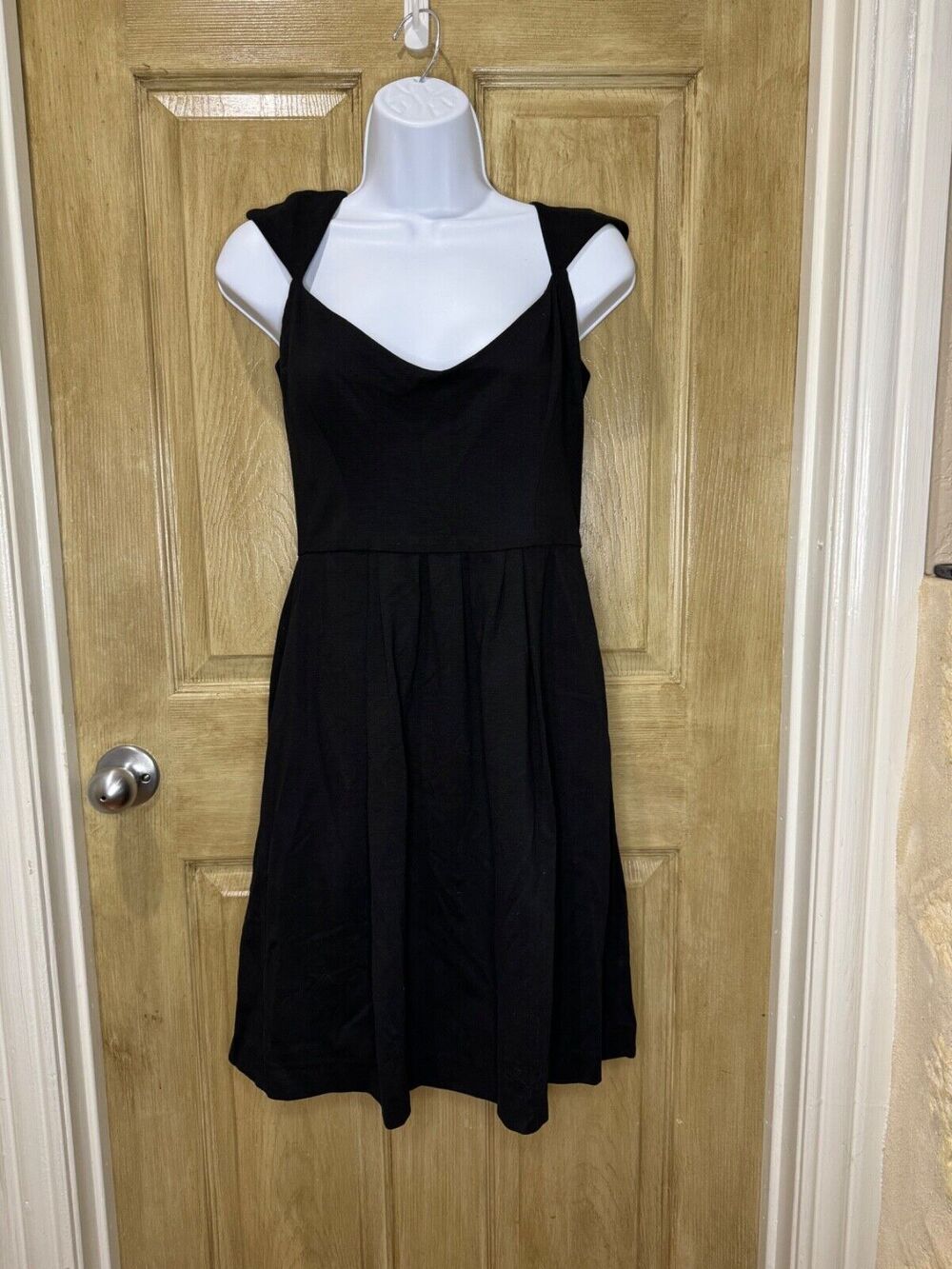 Cynthia Cynthia Steffe Black Cocktail Dress Size 4 NEW ($238)